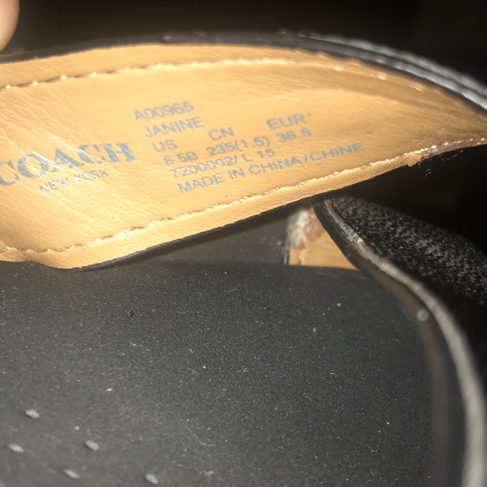 Coach Slides - Picture 3 of 6